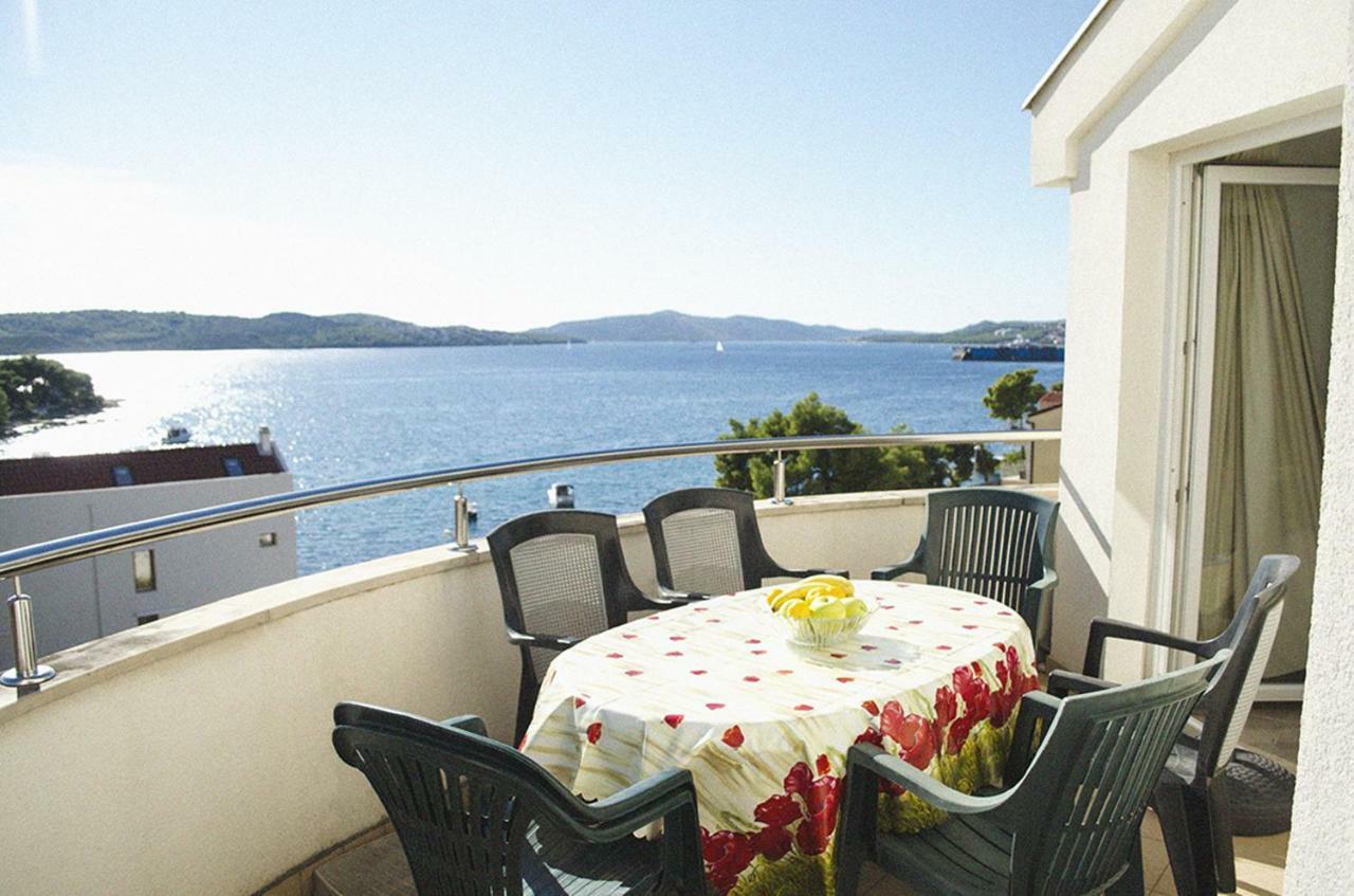 Appartement Mars à Trogir Extérieur photo